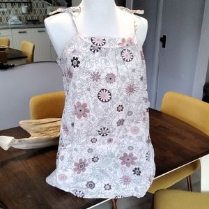 Lovely summer top.